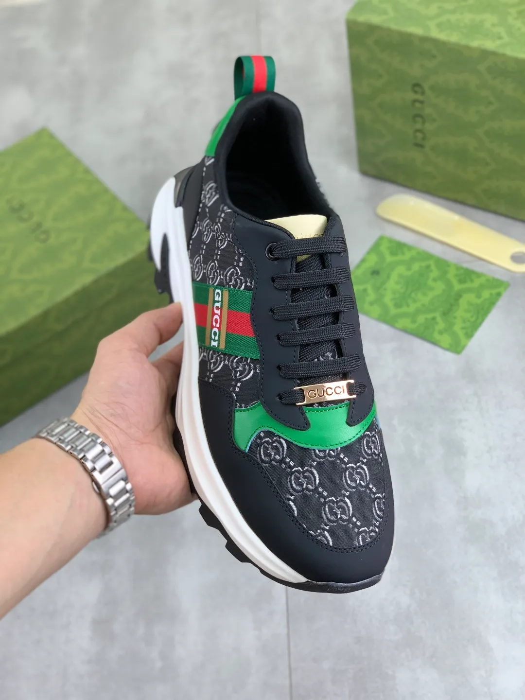 Men's shoes 💰P440💰[New model]🆘 The latest model from Gucci GUCCI official website🎁Classic casual and fashionable men's shoes👟Best model💥The version is simple and elegant, exclusive for trendy men. Unique official website latest brand elements👑Gucci original decoration, fashionable and generous, original soft calfskin fabric➕Comfortable soft first-layer pigskin lining ✅The official website specifies the wear-resistant casual outsole, the classic model is taken in kind🎬Color: 4️⃣colors available😍Number: 38-44